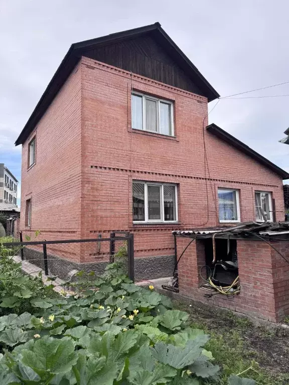 Дом в Красноярский край, Красноярск ул. Березина, 76 (110 м) - Фото 1