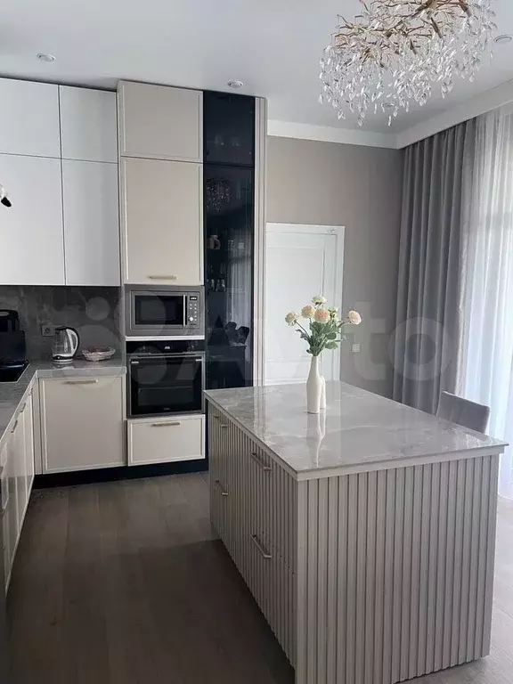 Дом 175,9 м на участке 12 сот. - Фото 0
