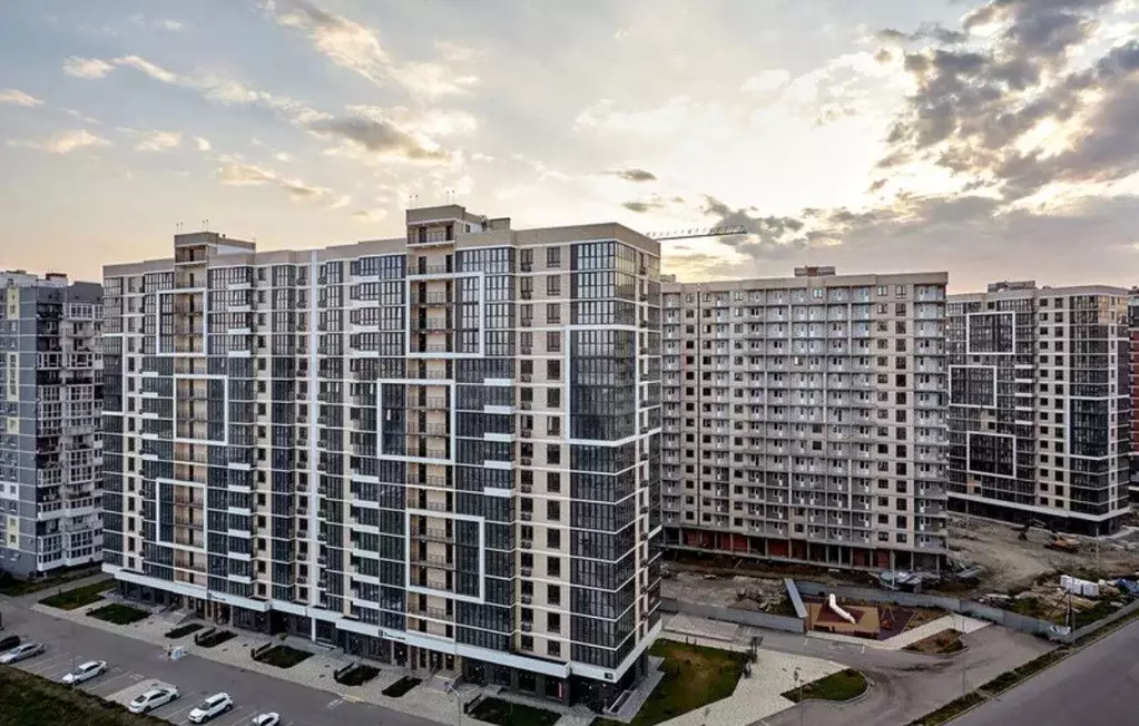 2-к. квартира, 55 м, 14/16 эт. - Фото 1
