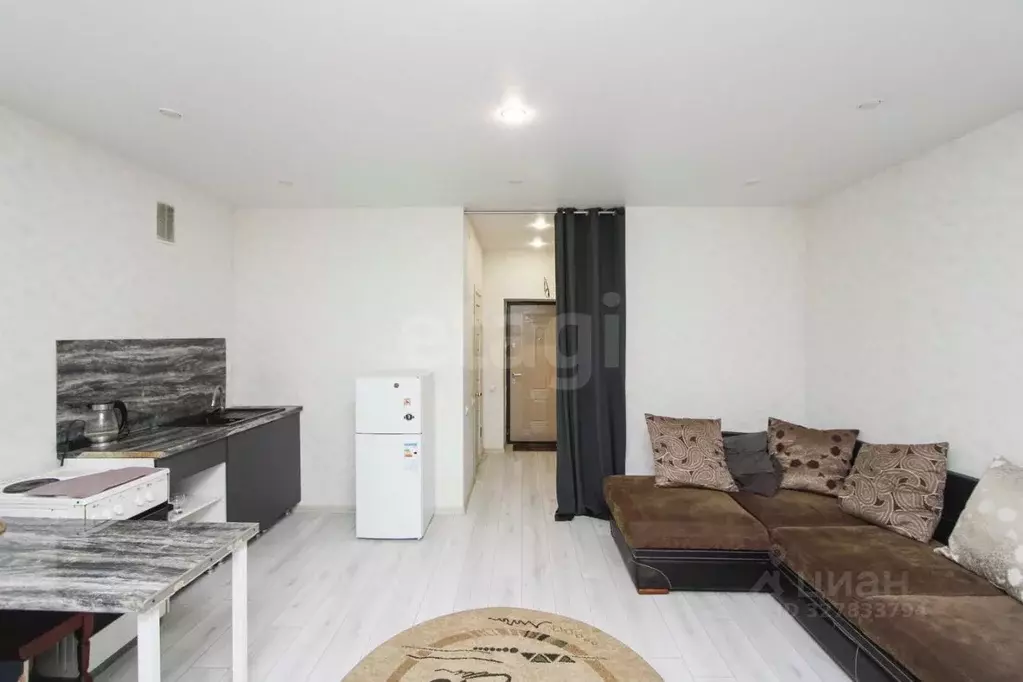 Студия Тюменская область, Тюмень Комбинатская ул., 54к2 (33.3 м) - Фото 1