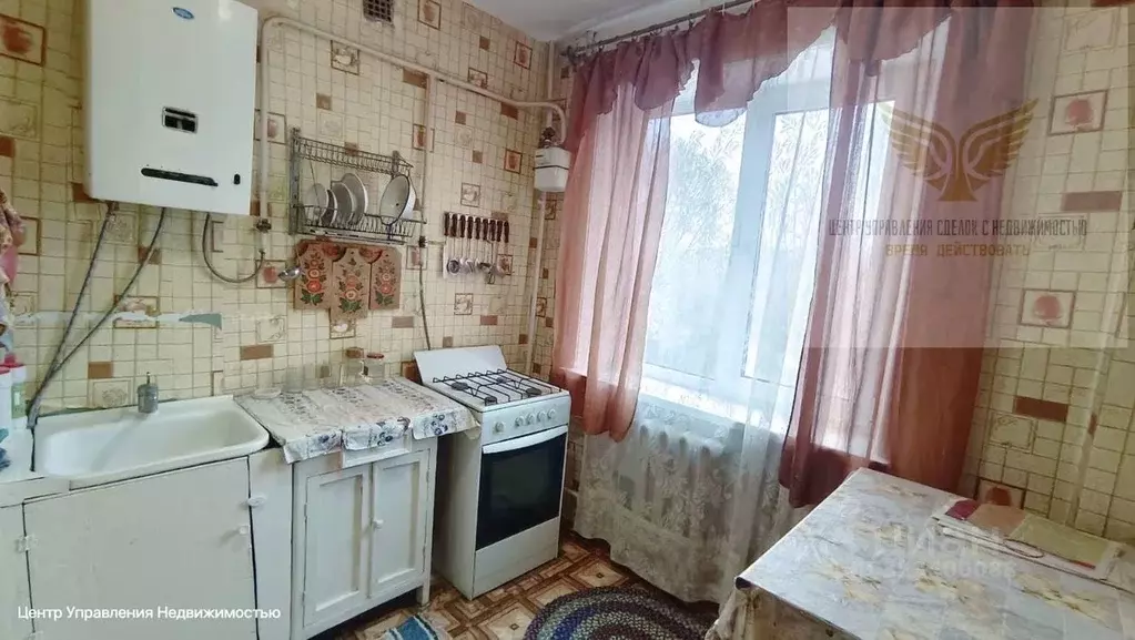 2-к кв. Калужская область, Сухиничи ул. Котовского, 5 (42.9 м) - Фото 0