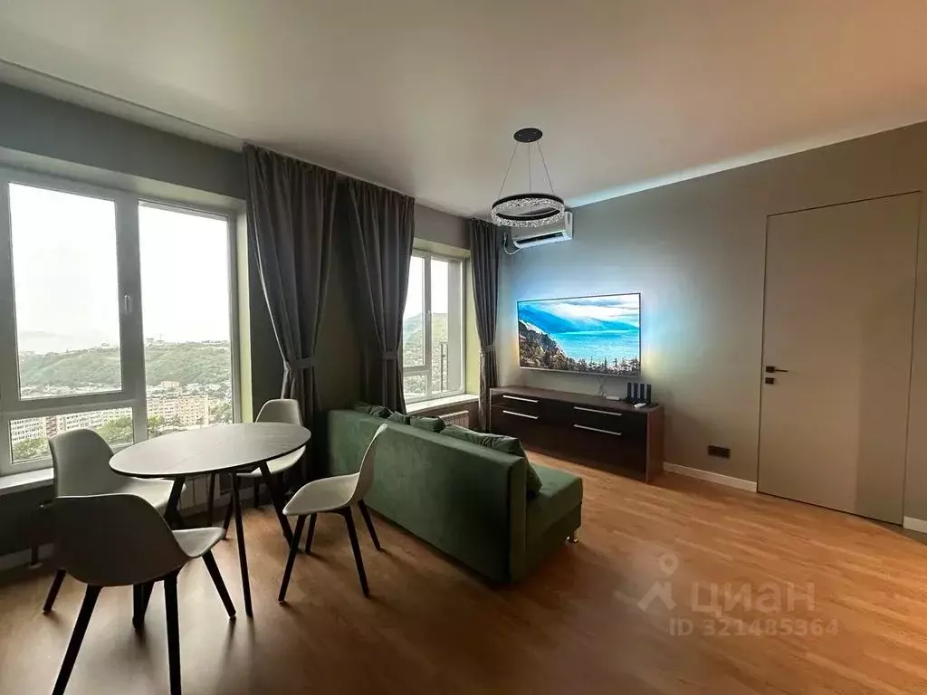 2-к кв. Приморский край, Владивосток ул. Баляева, 49 (47.0 м) - Фото 1