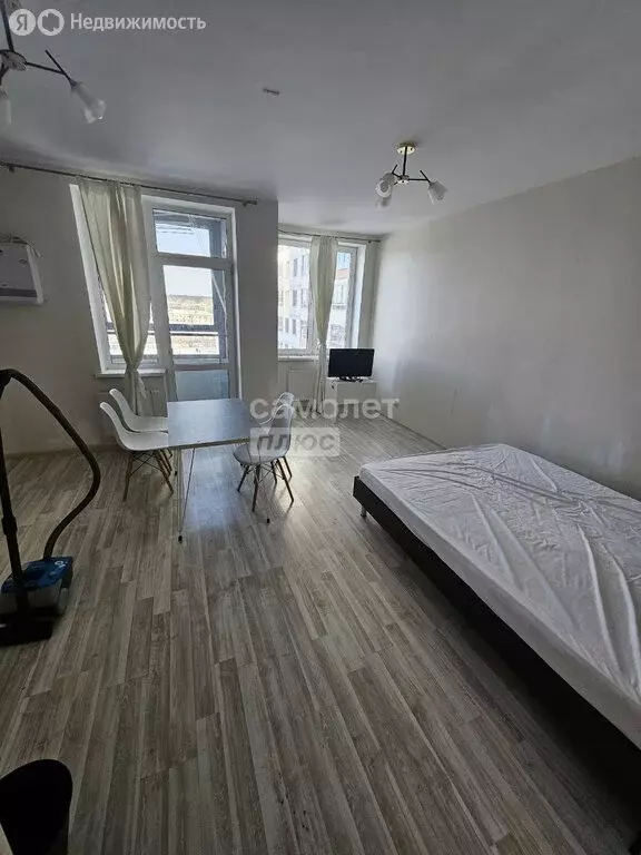 Квартира-студия: Екатеринбург, улица Евгения Савкова, 4 (32 м) - Фото 2