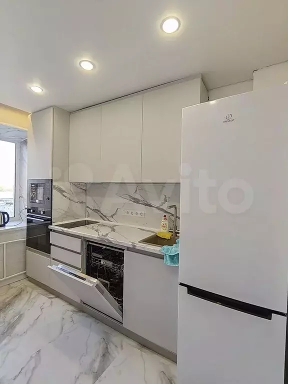 3-к. квартира, 83 м, 8/9 эт. - Фото 1