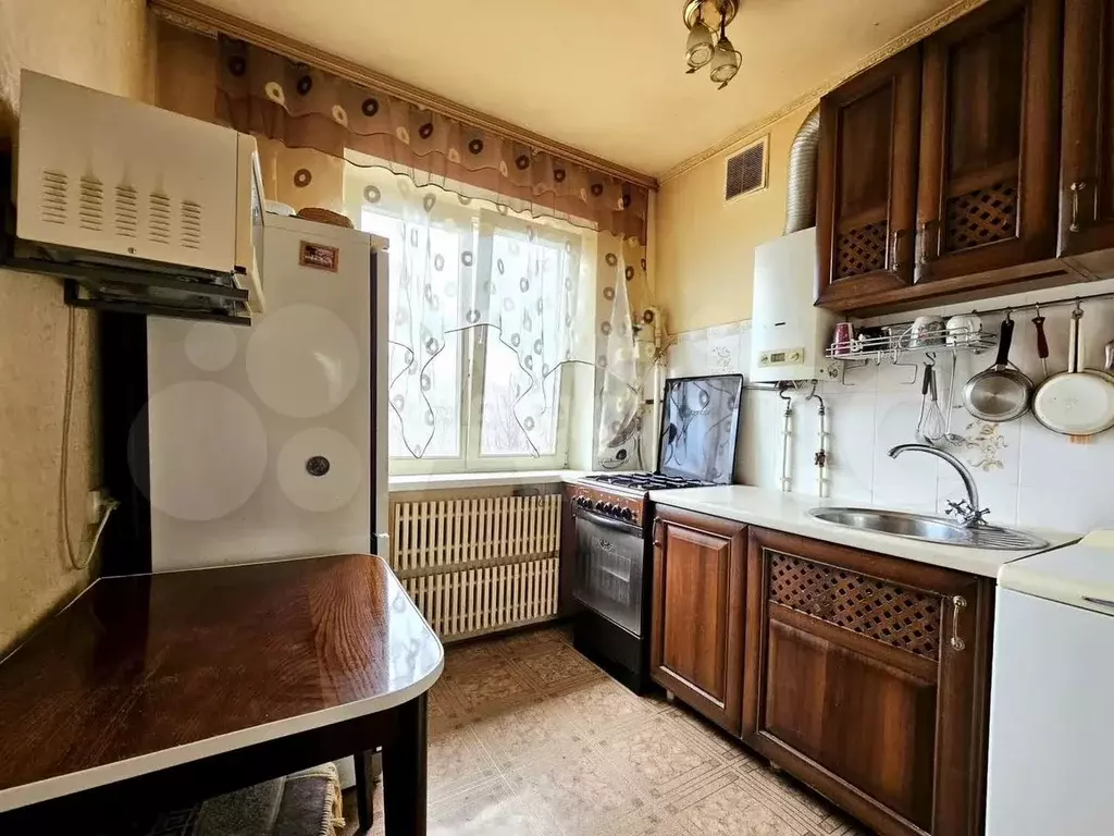 3-к. квартира, 61,3 м, 5/5 эт. - Фото 0