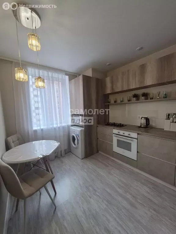 1-комнатная квартира: Волгоград, посёлок 1-я Татьянка, улица Токарева, ... - Фото 1