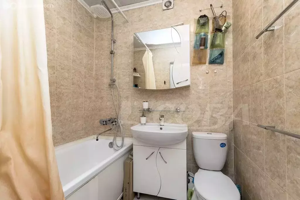 1-комнатная квартира: Тюмень, Широтная улица, 106 (32 м) - Фото 0