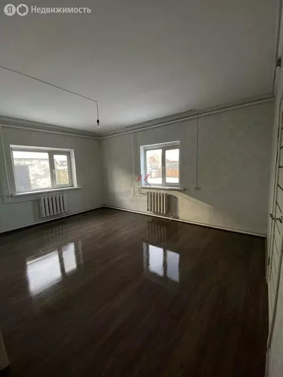 Дом в Республика Тыва, Кызыл (100 м) - Фото 2