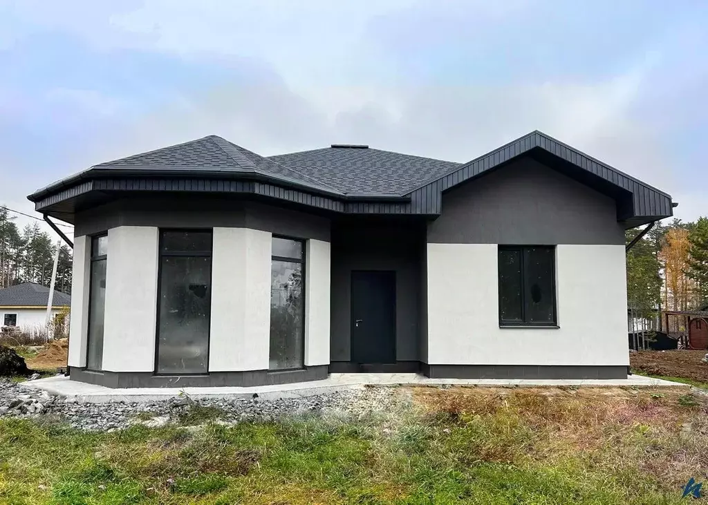 Дом в Свердловская область, Екатеринбург  (95 м) - Фото 1