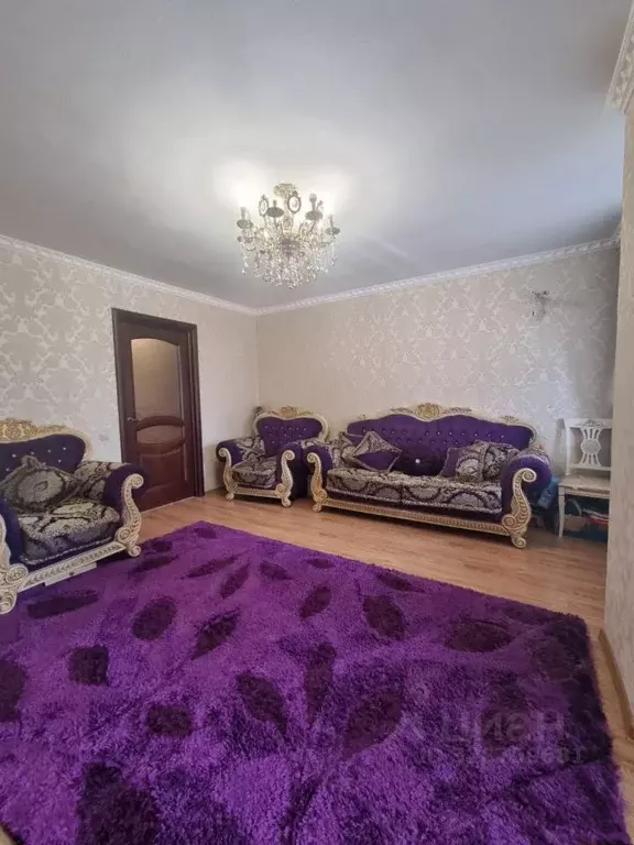 3-к кв. Кабардино-Балкария, Нальчик ул. Атажукина (80.0 м) - Фото 1