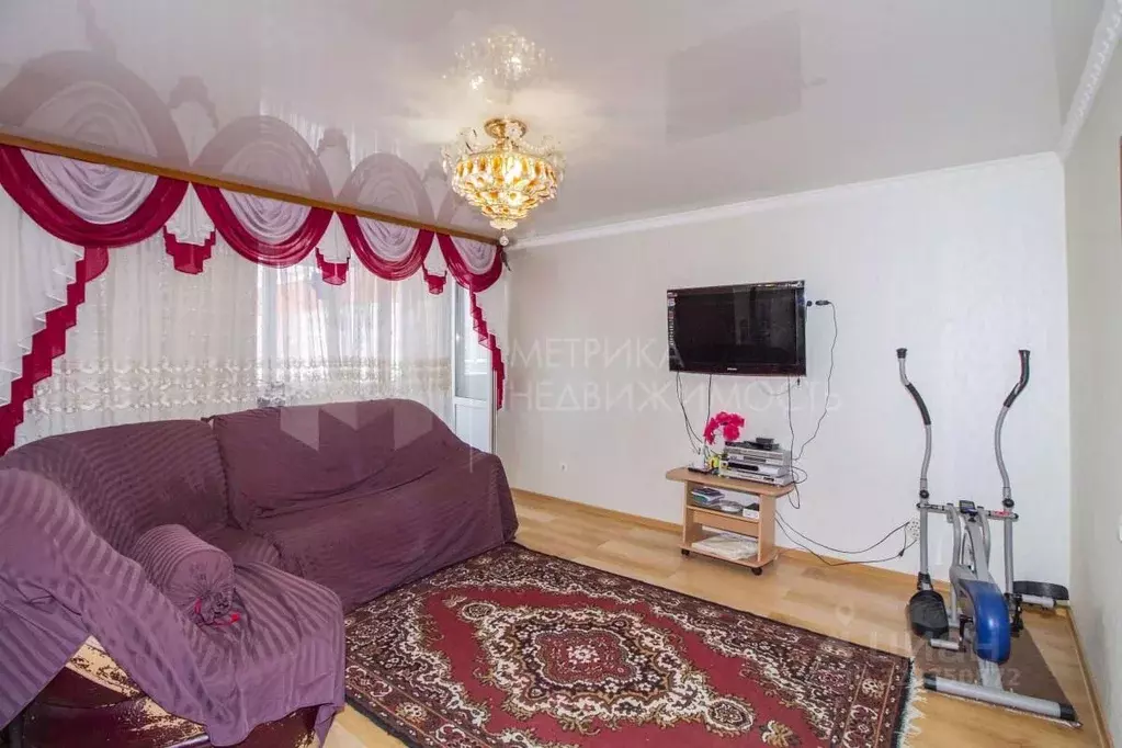 3-к кв. Тюменская область, Тюмень ул. Свободы, 84к1 (74.8 м) - Фото 1