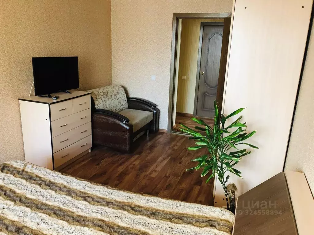 2-к кв. Татарстан, Елабуга 4/5 мкр, ул. Хирурга Нечаева, 16 (65.0 м) - Фото 2