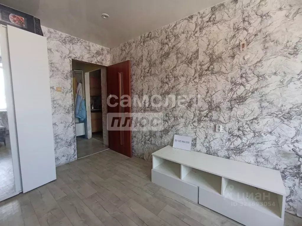 2-к кв. Пермский край, Губахинский муниципальный округ, Углеуральский ... - Фото 2