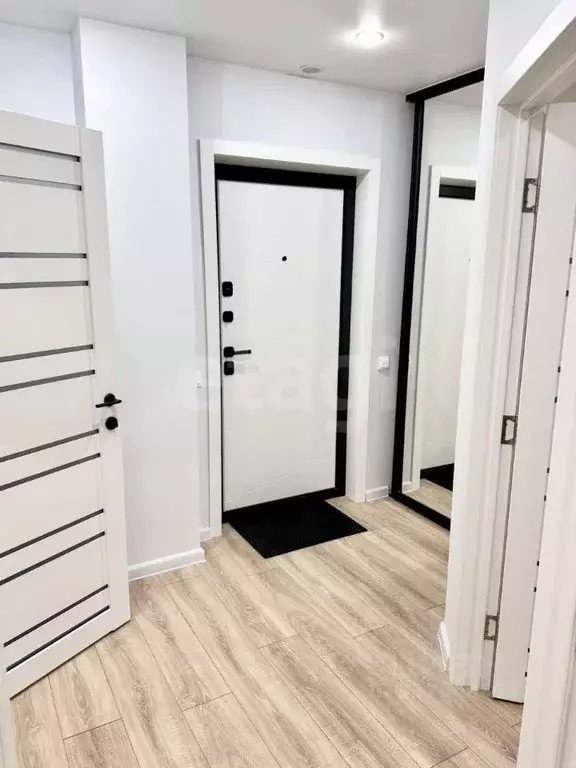 1-к кв. Приморский край, Артем ул. Острякова, 41 (40.0 м) - Фото 0