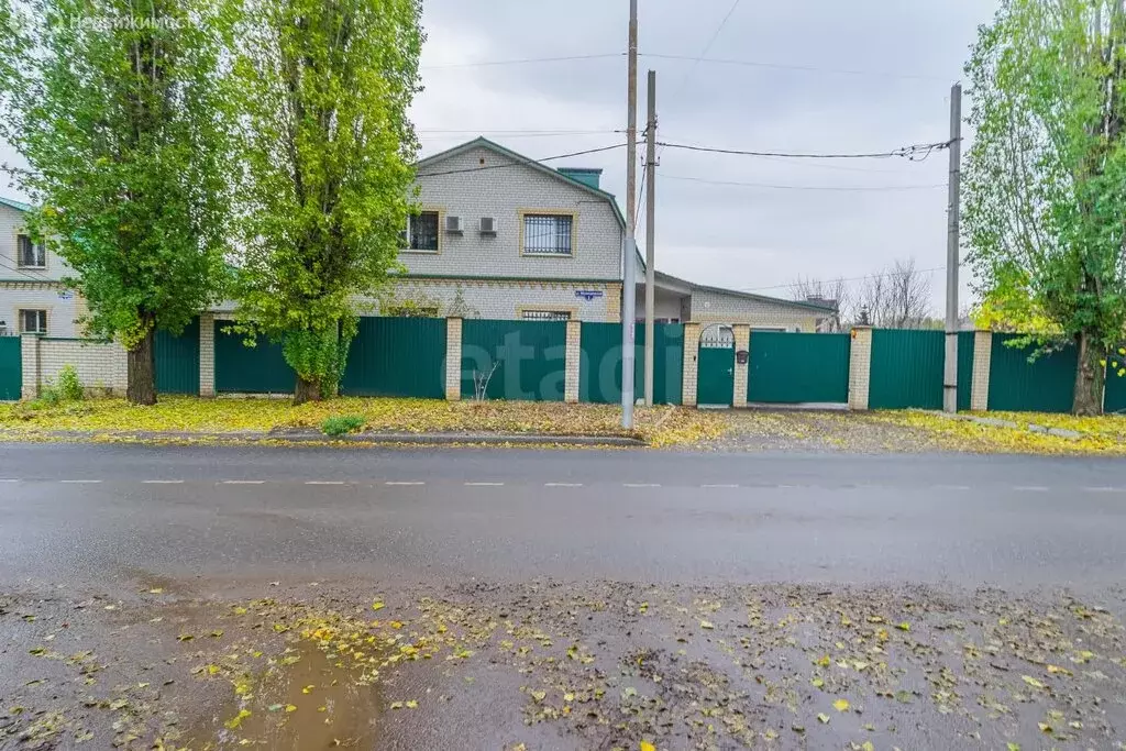 Дом в Зональный, Молодёжная улица, 1 (295.8 м) - Фото 1