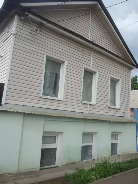 3-к кв. Оренбургская область, Оренбург Пролетарская ул., 111 (58.0 м) - Фото 1