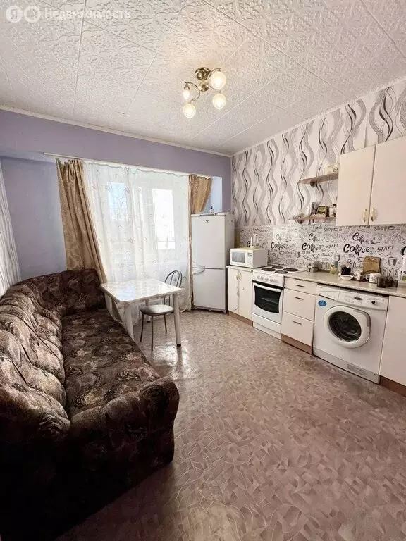 1-комнатная квартира: Иркутск, улица Баумана, 214/2 (50 м) - Фото 1