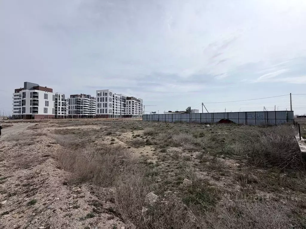 Участок в Крым, Сакский район, Лесновское с/пос, с. Прибрежное ул. ... - Фото 1