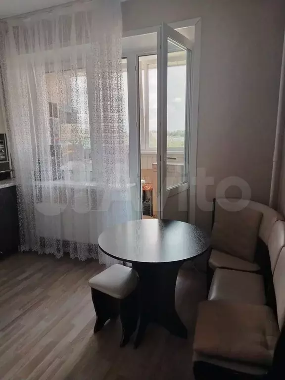 1-к. квартира, 39,2 м, 8/17 эт. - Фото 0