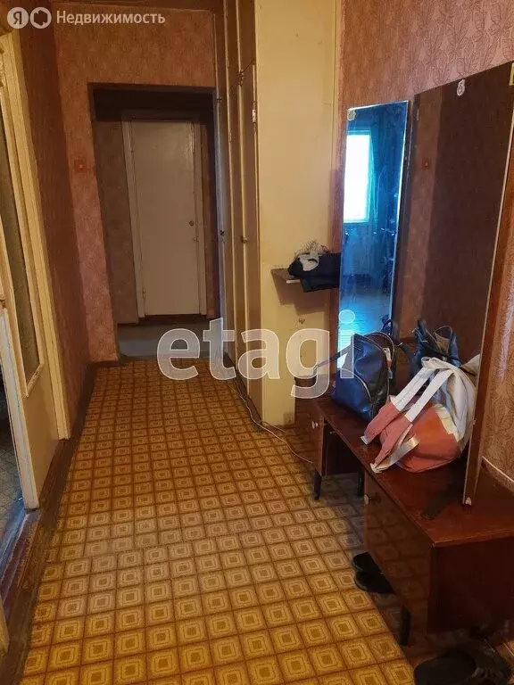 3-комнатная квартира: Миасс, улица Жуковского, 8 (64.2 м) - Фото 2