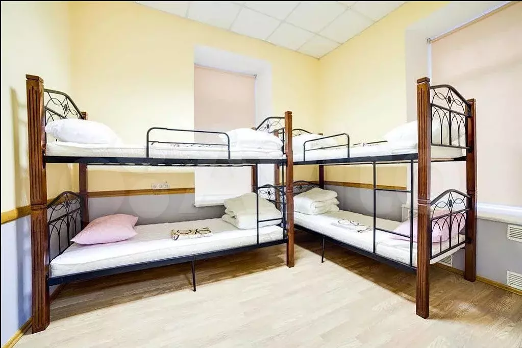 Койко-место 18 м в 4-к., 1/9 эт. - Фото 1
