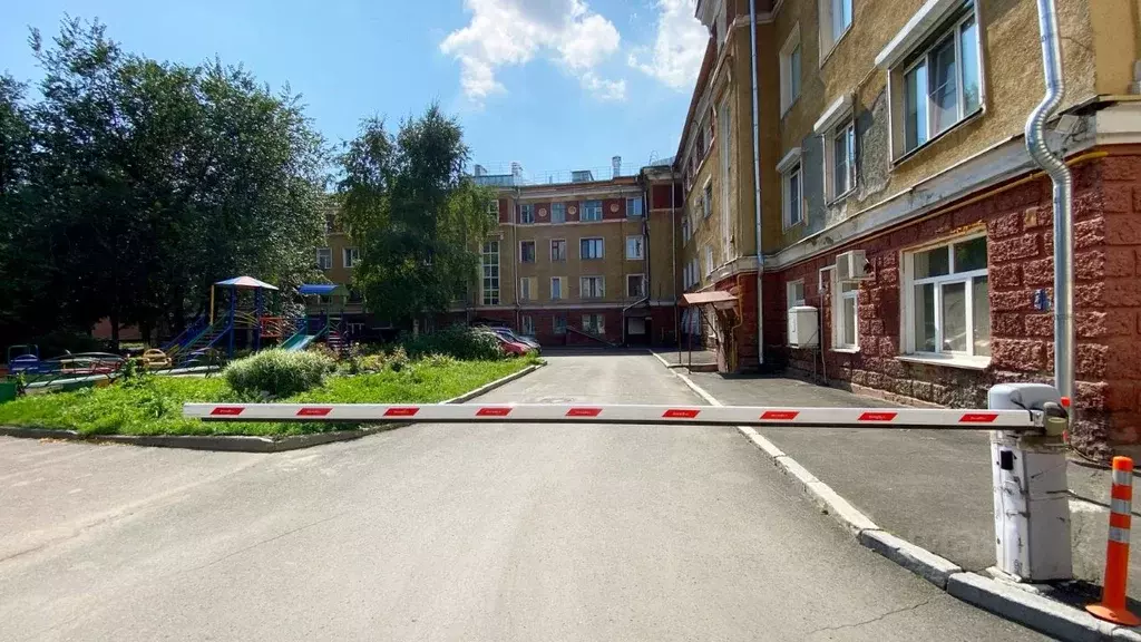 3-к кв. Кемеровская область, Кемерово ул. Николая Островского, 28 ... - Фото 2