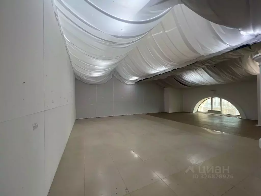 Торговая площадь в Хабаровский край, Хабаровск ул. ... - Фото 2