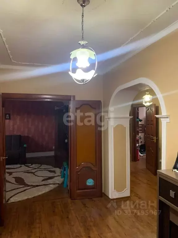 3-к кв. Белгородская область, Шебекино ул. Ленина, 91А (80.5 м) - Фото 0