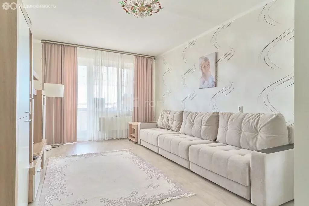 3-комнатная квартира: Томск, улица Мичурина, 11 (77 м) - Фото 1