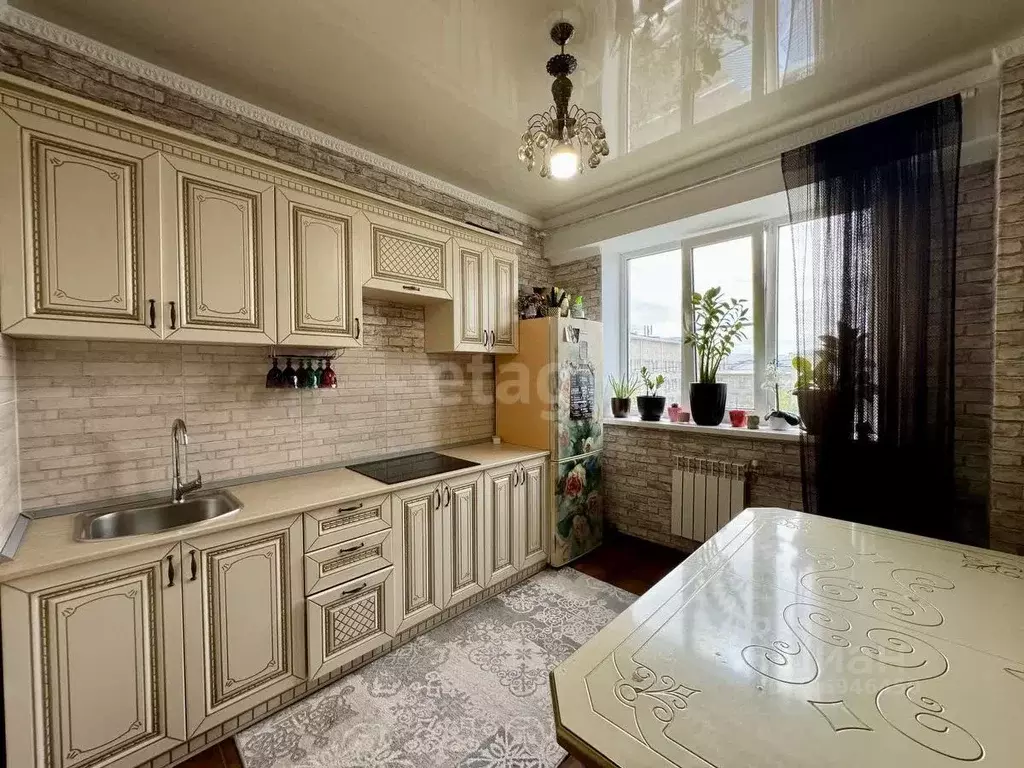 1-к кв. Карачаево-Черкесия, Черкесск ул. Космонавтов, 102В (37.6 м) - Фото 0