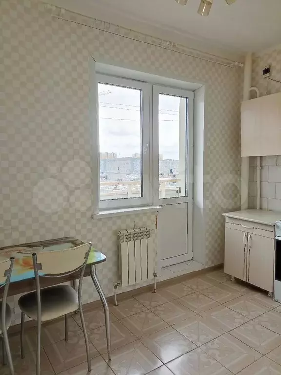 1-к. квартира, 40 м, 3/15 эт. - Фото 1