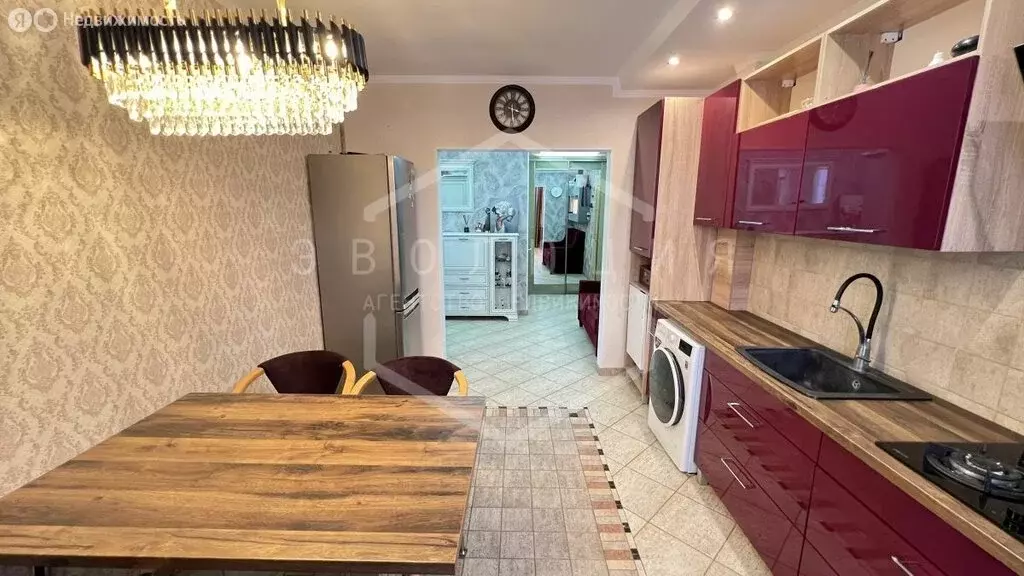 2-комнатная квартира: Зеленоградск, улица Лермонтова, 20 (70.6 м) - Фото 1