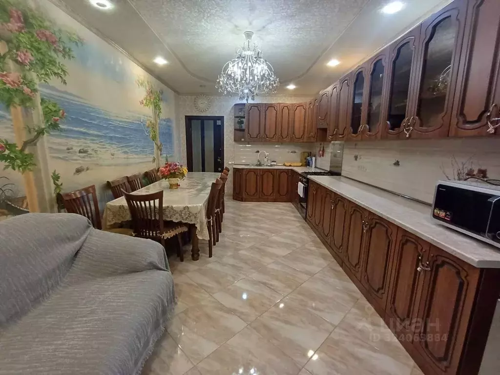 2-к кв. Северная Осетия, Владикавказ ул. Генерала Дзусова, 6Д (62.0 м) - Фото 1