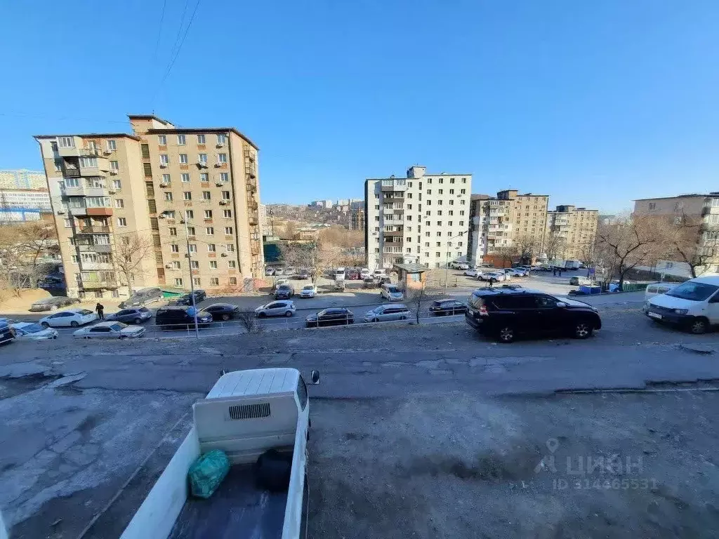 Студия Приморский край, Владивосток Луговая ул., 85А (13.8 м) - Фото 1