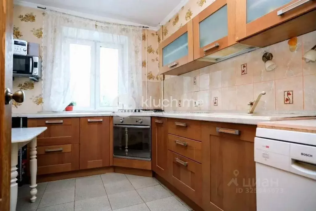 4-к кв. Татарстан, Казань ул. Космонавтов, 44 (120.6 м) - Фото 2