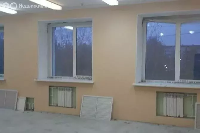 Помещение свободного назначения (193.9 м) - Фото 1