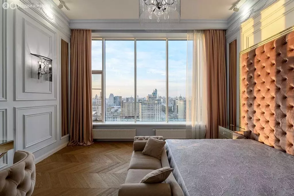 3-комнатная квартира: Екатеринбург, улица Белинского, 108 (118.8 м) - Фото 0