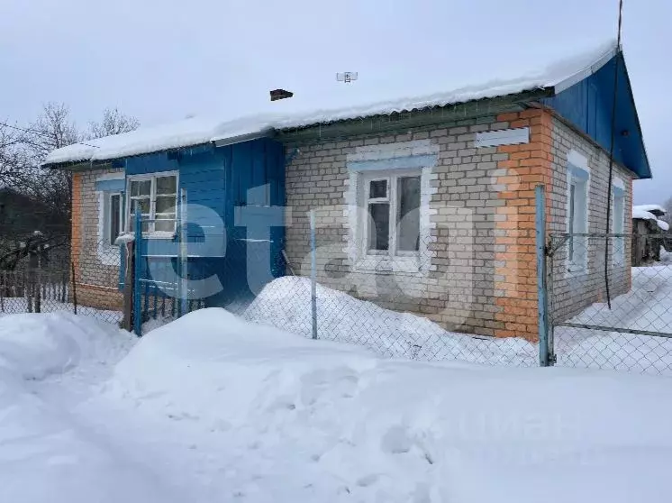 Дом в Смоленская область, Демидовский муниципальный округ, д. Закрутье ... - Фото 1