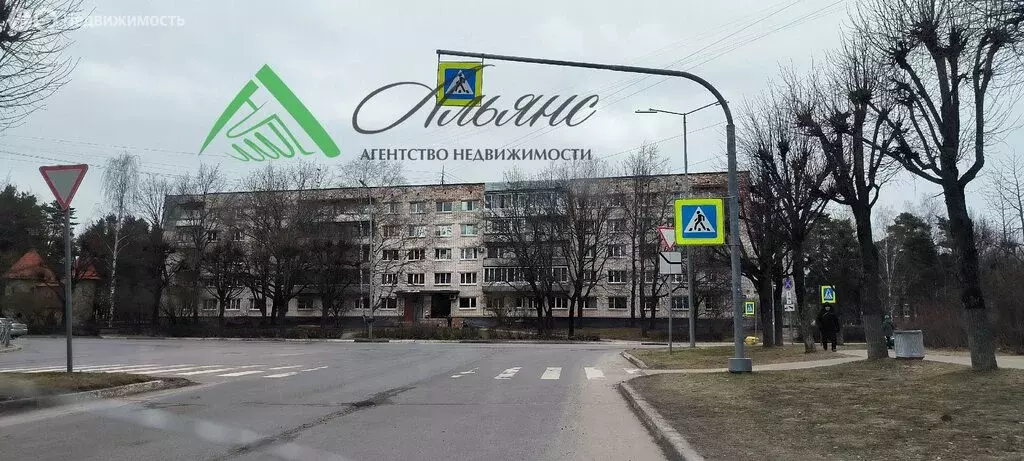 1-комнатная квартира: Сосновый Бор, Сибирская улица, 2 (17.9 м) - Фото 1