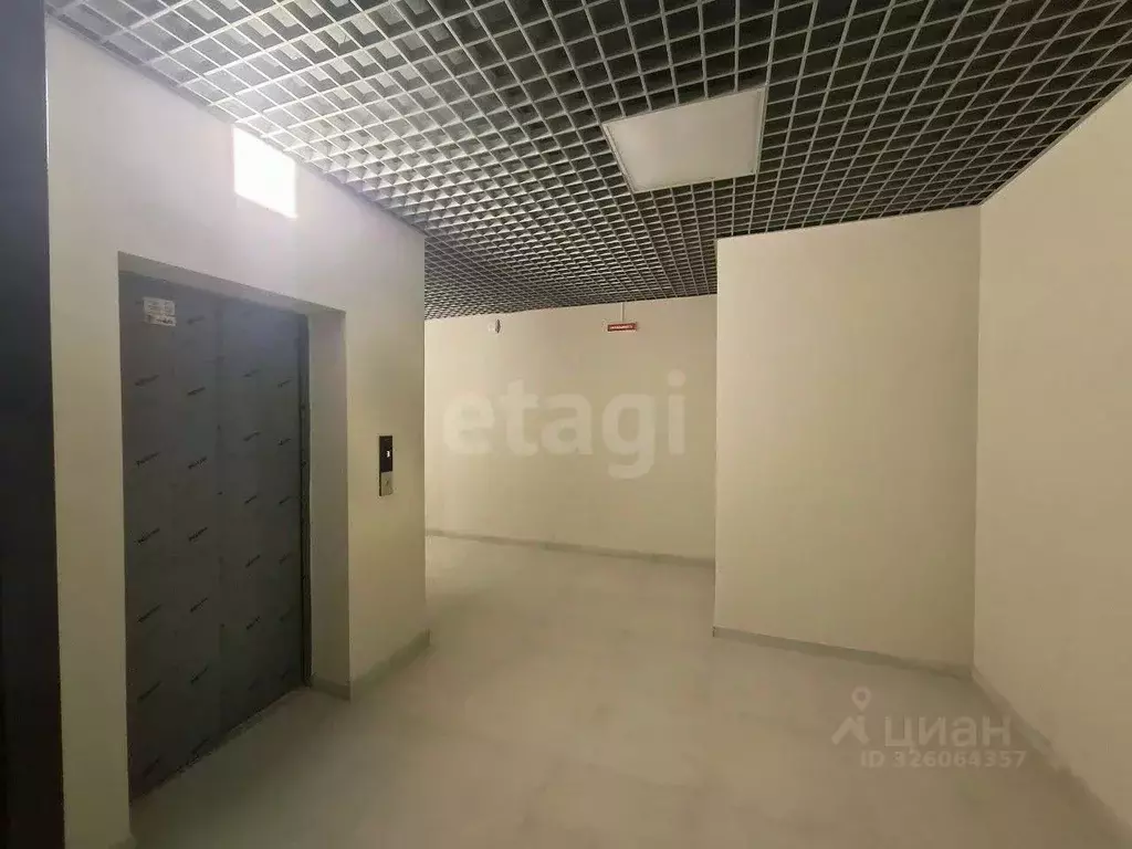 Студия Крым, Сакский район, Лесновское с/пос, с. Прибрежное ул. ... - Фото 1