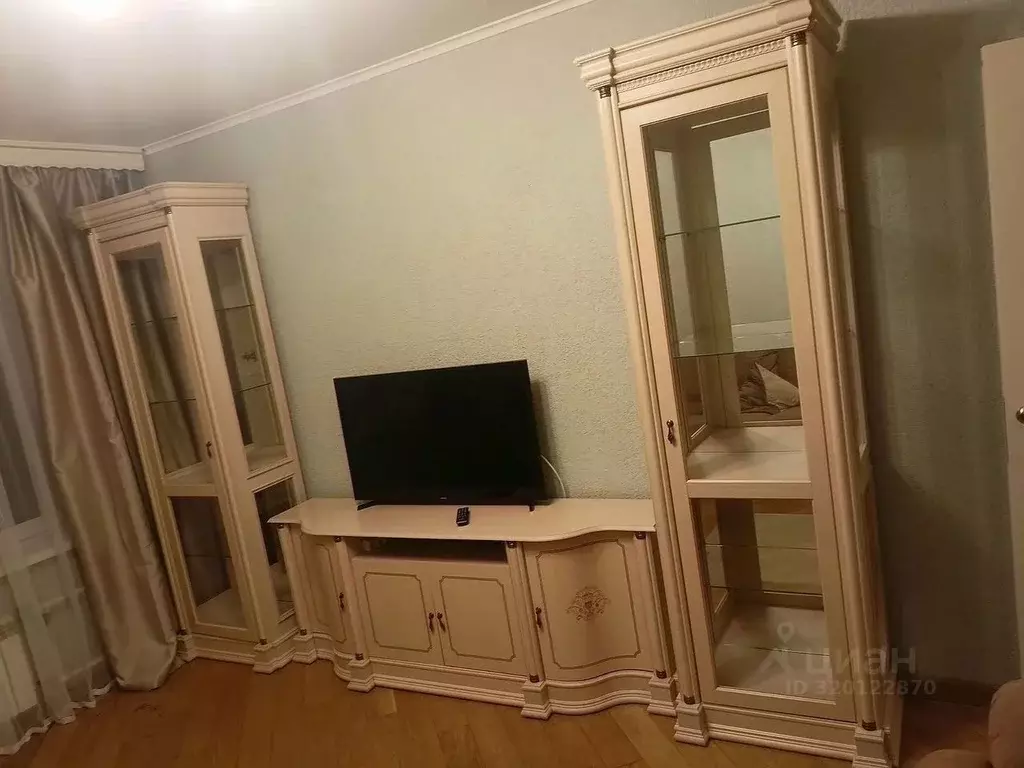 3-к кв. Москва Реутовская ул., 8К3 (59.7 м) - Фото 0