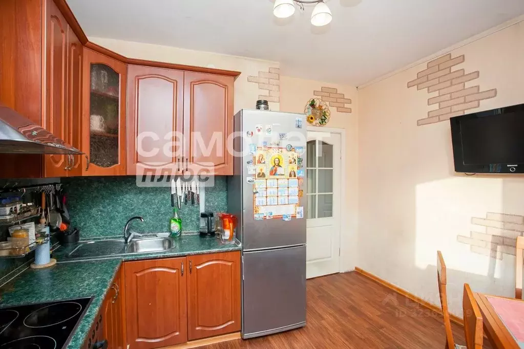 3-к кв. Кемеровская область, Кемерово ул. Юрия Двужильного, 32Б (77.9 ... - Фото 1