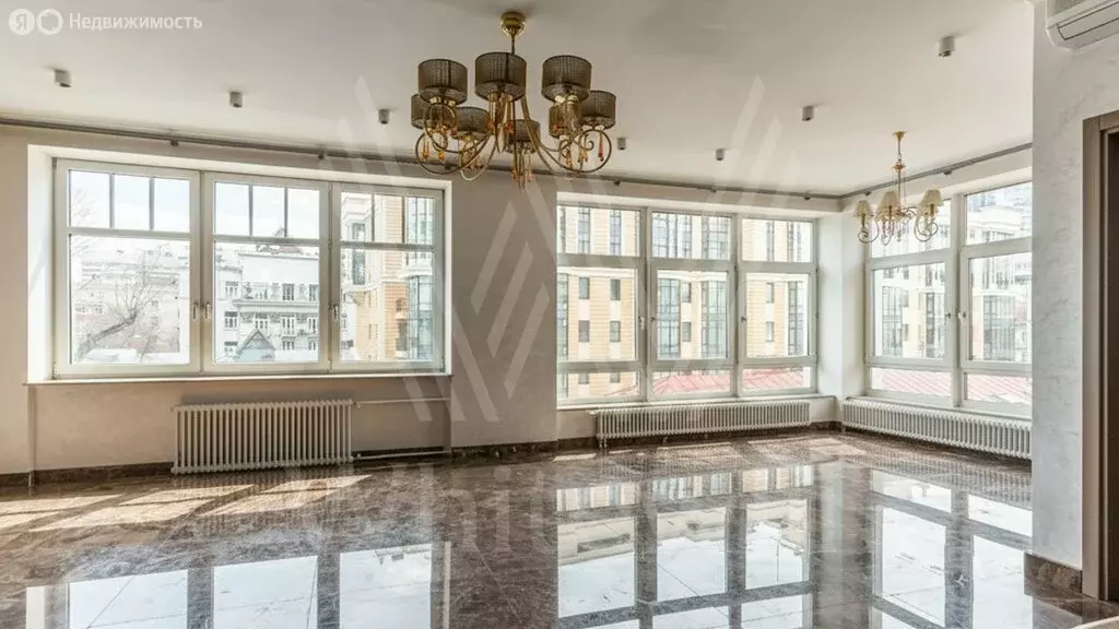 8-комнатная квартира: Москва, Филипповский переулок, 8с1 (400 м) - Фото 1