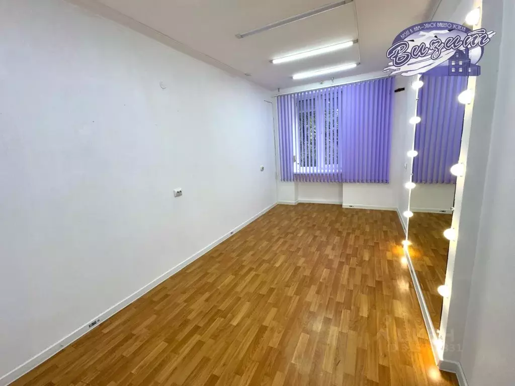 Помещение свободного назначения в Севастополь ул. Очаковцев, 36 (9 м) - Фото 1