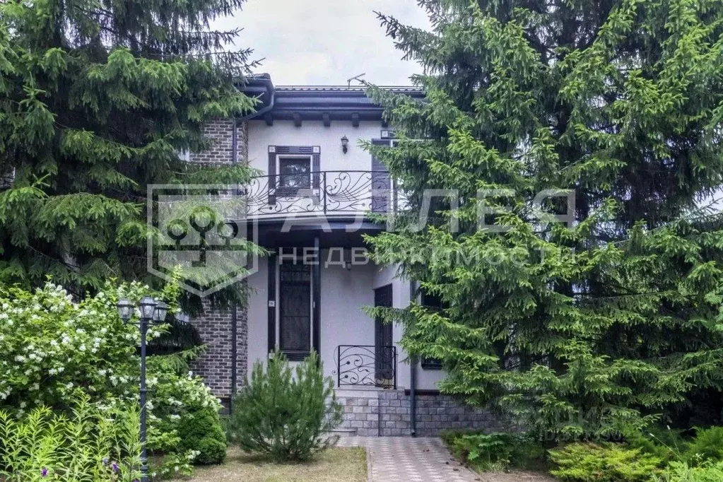 Коттедж в Московская область, Красногорск городской округ, с. ... - Фото 1