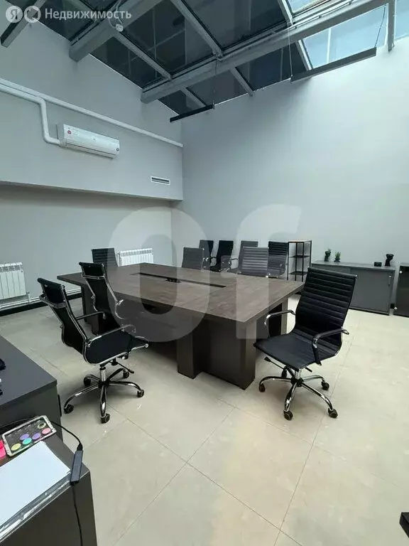 Офис (685 м) - Фото 1