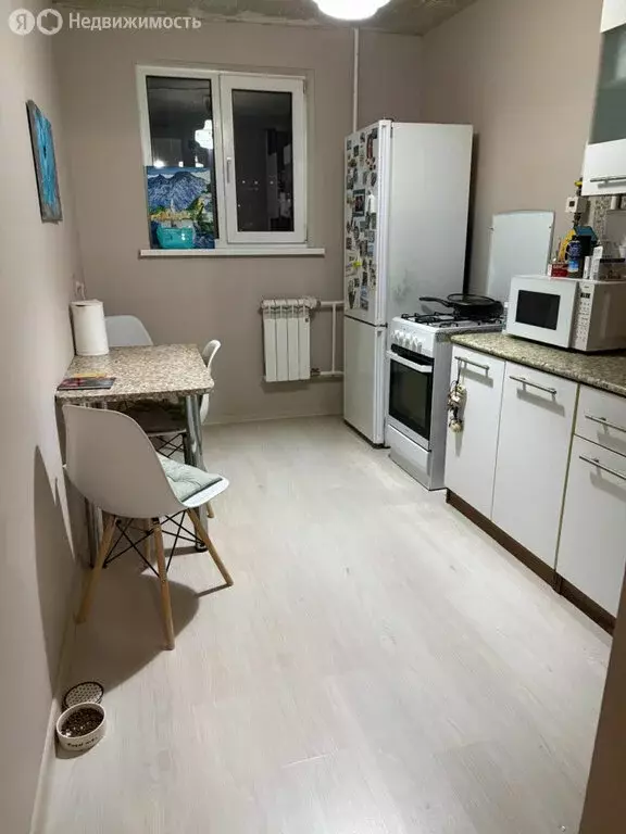 3-комнатная квартира: Екатеринбург, Сиреневый бульвар, 1 (58 м) - Фото 1