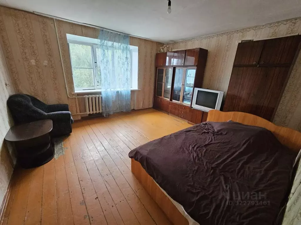 1-к кв. Омская область, Омск просп. Космический, 16 (30.0 м) - Фото 1