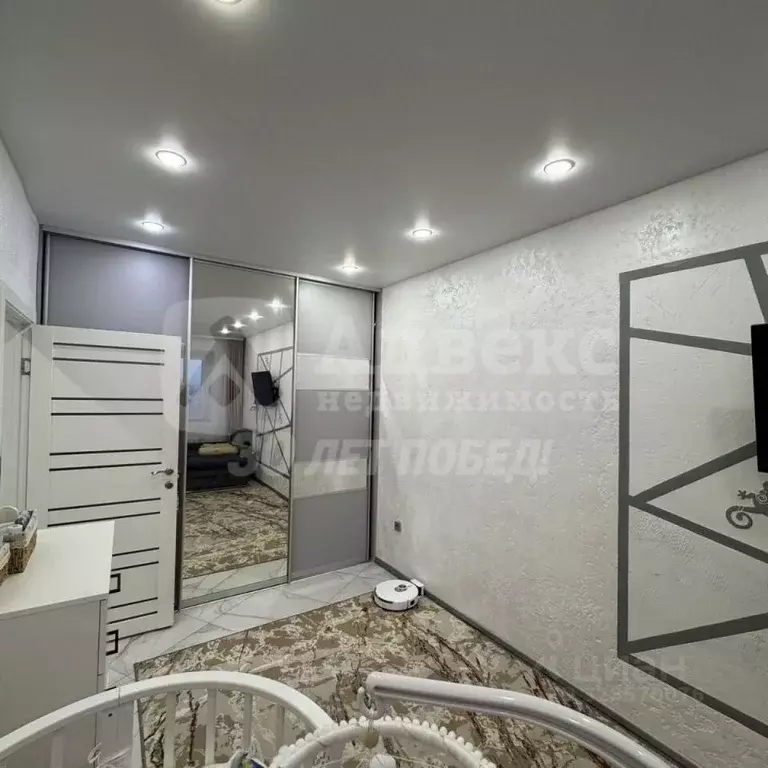 1-к кв. Тюменская область, Тюмень Камчатская ул., 2/1 (32.5 м) - Фото 1