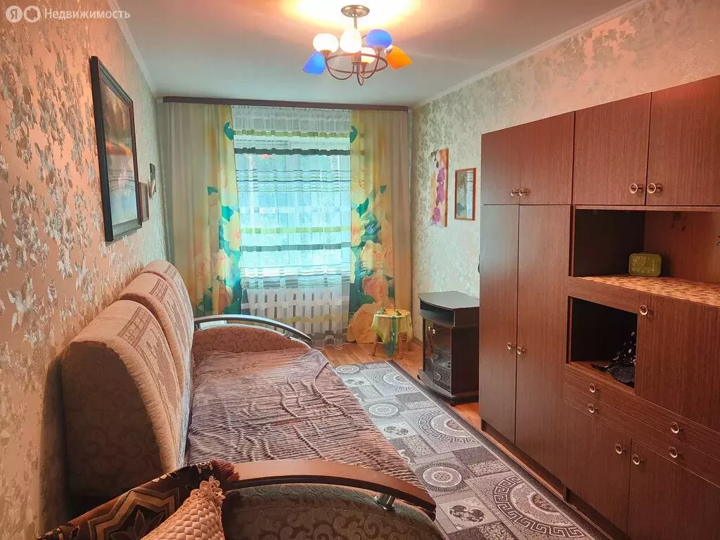 3-комнатная квартира: Жуков, Юбилейная улица, 5 (58.2 м) - Фото 1